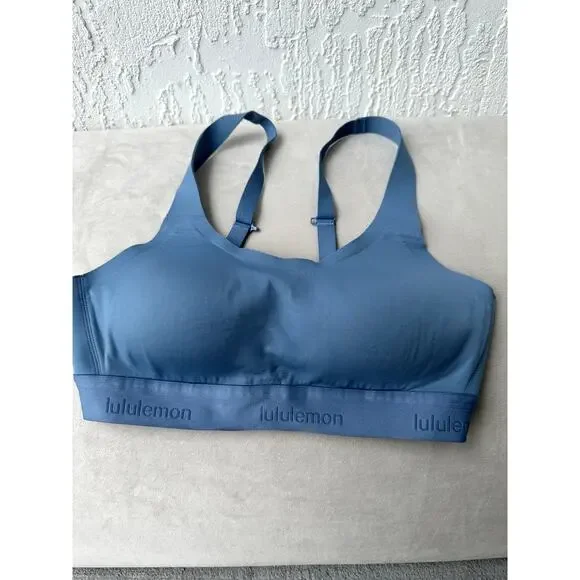 Lululemon Fine Form Bra *Medium Support, A–E Cups Size 32B - Picture 5 of 11